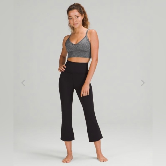 Lululemon Ebb to Street Bra *Light Support, C/D Cup - Picture 2 of 12